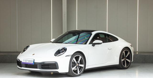 Porsche 911 2023 Carrera 3.0T