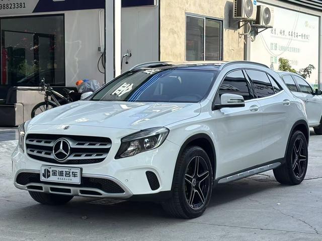 Mercedes-Benz GLA 2019 GLA 200 Dynamic