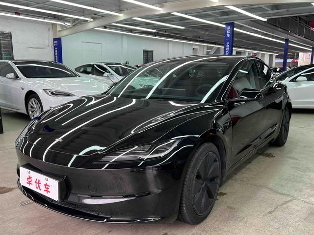 Model 3 2023 Rear Wheel Drive