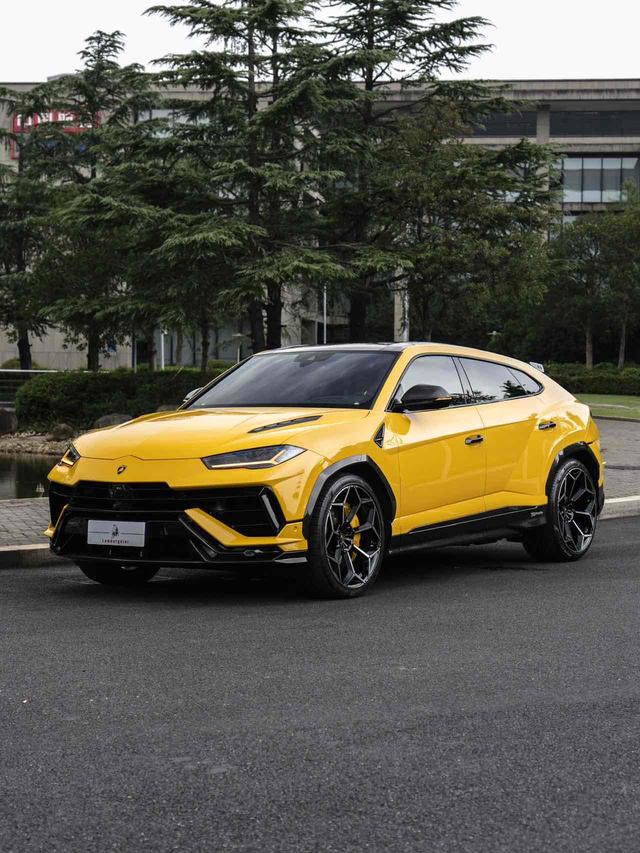 Urus 2023 4.0T V8 S