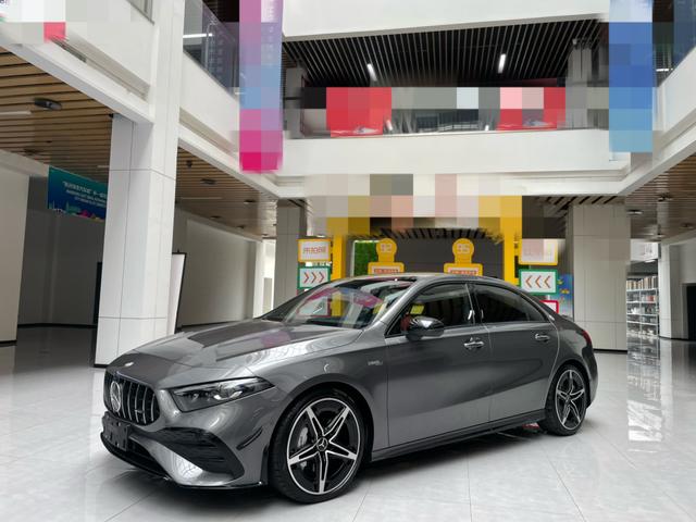 Mercedes-Benz A-class AMG 2025 AMG A 35 L 4MATIC