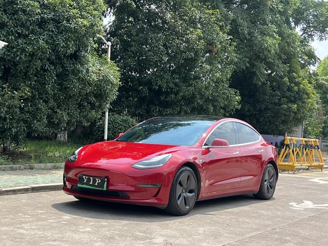 Model 3 (Import) 2019 Long Range All-Wheel Drive Edition