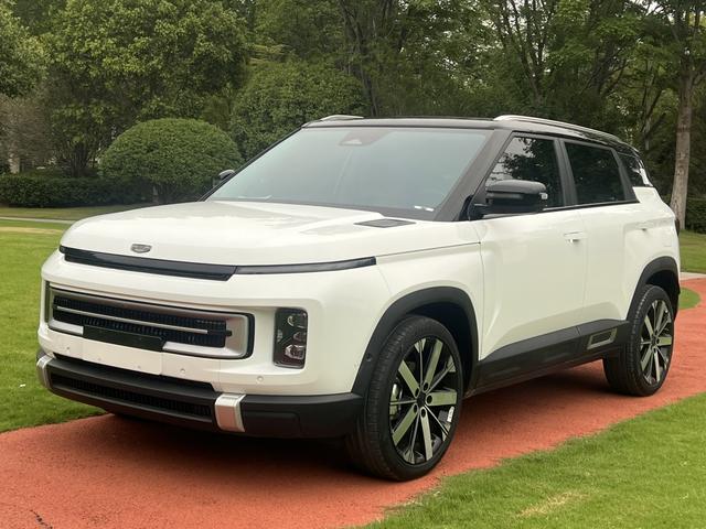 Geely ICON 2023 1.5TD Chocolate Mellow Edition