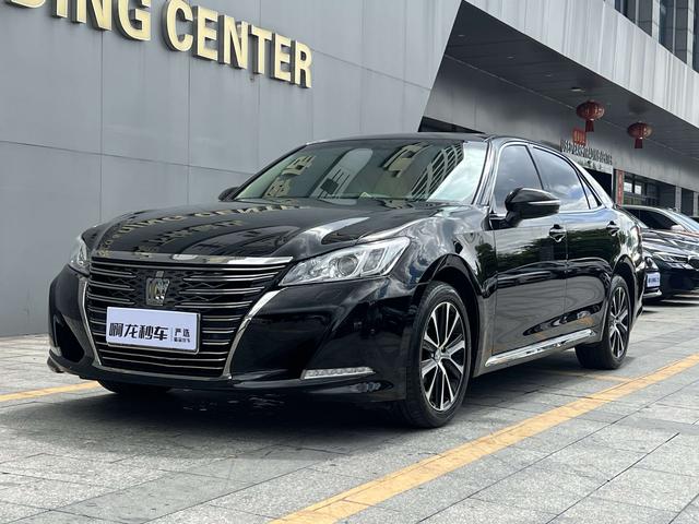 Crown 2018 2.0T Style Edition