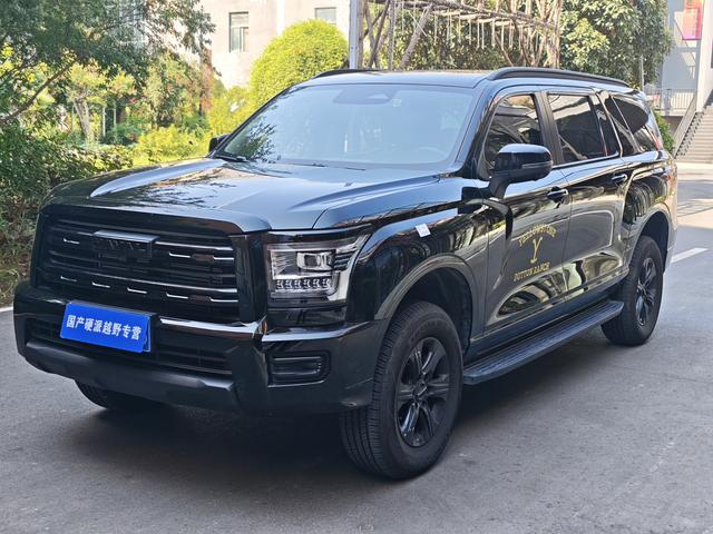 Haval H5 2025 2.0T gasoline pilot automatic four-wheel drive