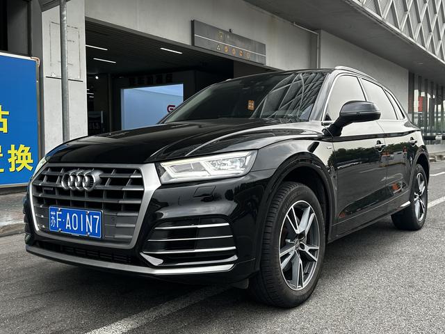 Audi Q5L 2020 40 TFSI Pride & Style