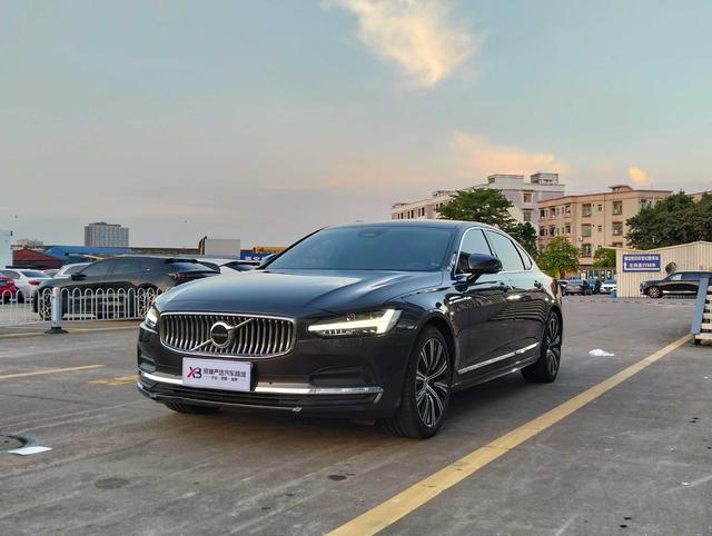 Volvo S90 2025 B5 Zhiyuan Deluxe Edition