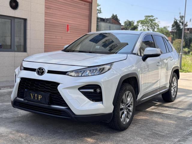 Veranda 2020 2.0L 4WD Deluxe
