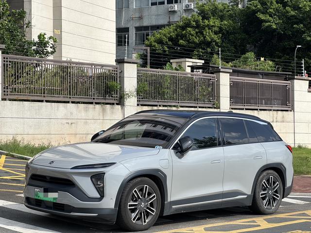Azera ES6 2020 610KM Performance Edition