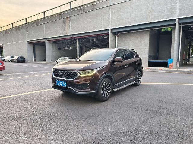 Southeast DX7 2020 Xingyue 1.5T DCT Ultimate Edition