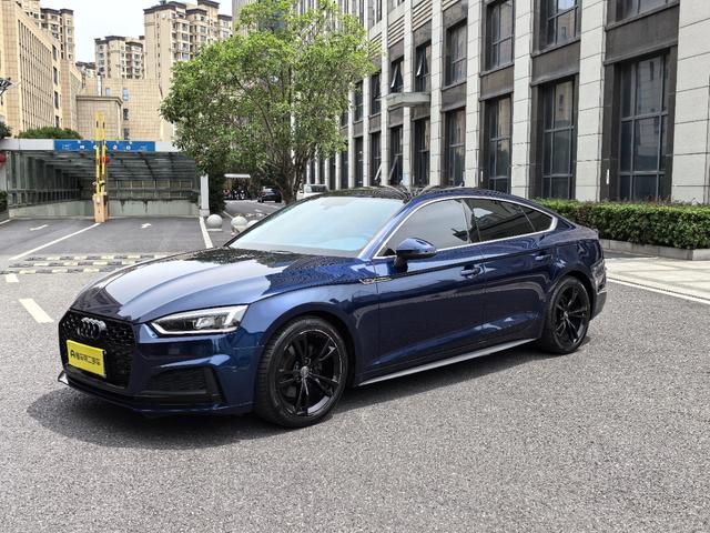 Audi A5 2019 Coupe 40 TFSI Style National VI
