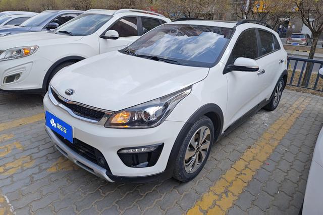 KX CROSS 2018 1.6L automatic smart sunroof version