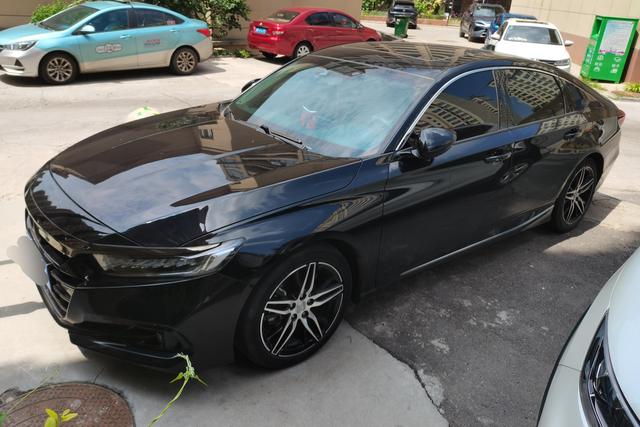 Accord 2022 260TURBO Phantom Night - Premium Edition