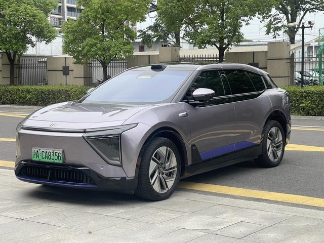 High Hopper HiPhi Y 2023 560km Elite