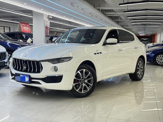 Levante 2022 2.0T GT Frontier Edition