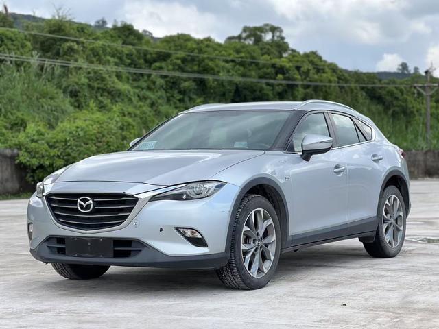 Mazda CX-4 2018 2.5L automatic four-wheel drive Blue Sky sports version Country VI