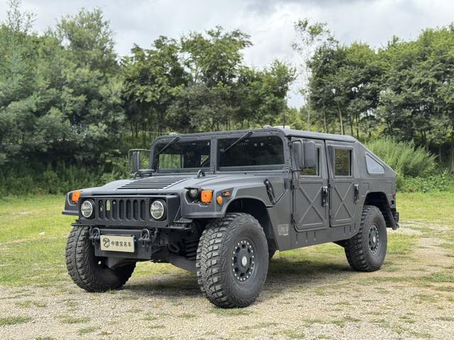 Hummer H1 2018 6.2L Automatic 4WD 4-Seater Parallel Import
