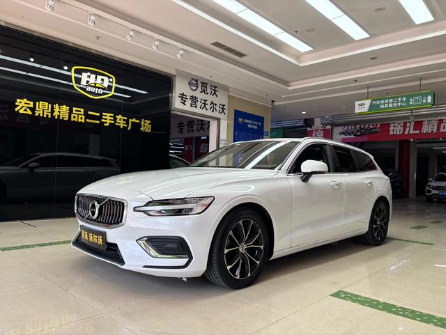 VOLVO V60 2021 B4 Intelligent Deluxe