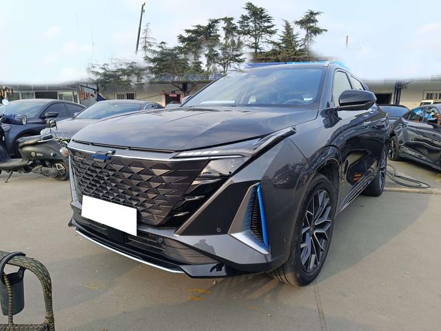 Changan Auchan Z6 iDD New Energy 2022 Blue Whale iDD 150KM Flagship PLUS Intelligent Parking Edition