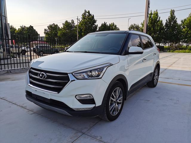 Hyundai ix25 2017 1.4T automatic premium type