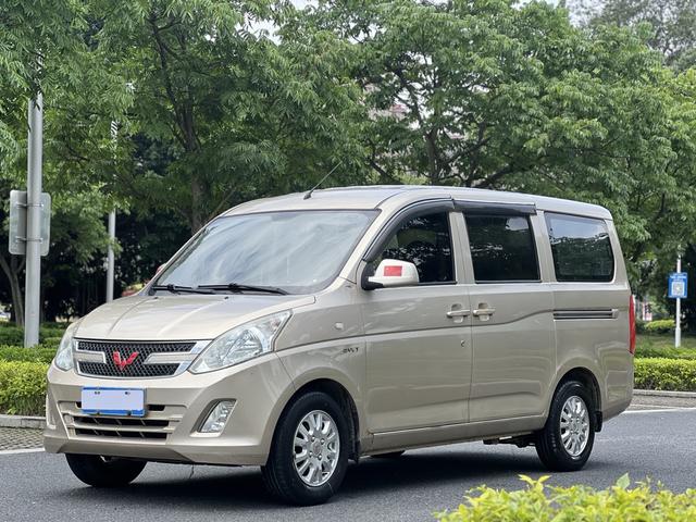 Wuling Rongguang V 2018 1.5L Standard Type
