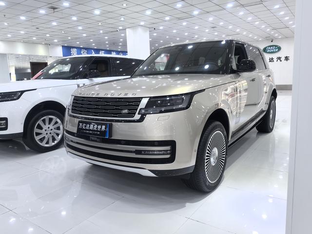 Range Rover 2023 3.0 L6 400PS Centurion Seven Seat Plus