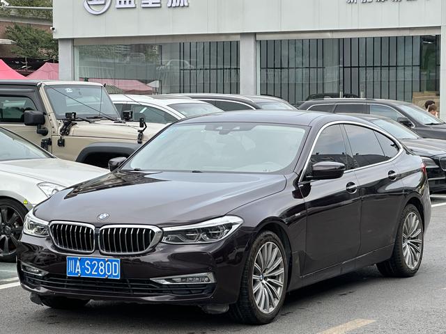 BMW 6 Series GT 2018 630i Luxury Design Package