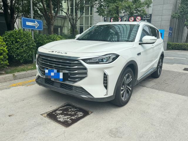Jietu X70 PLUS 2021 model 1.5T 6MT thunder 5 seats