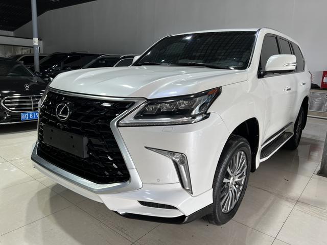 Lexus LX 2017 570 Dynamic Luxury Edition