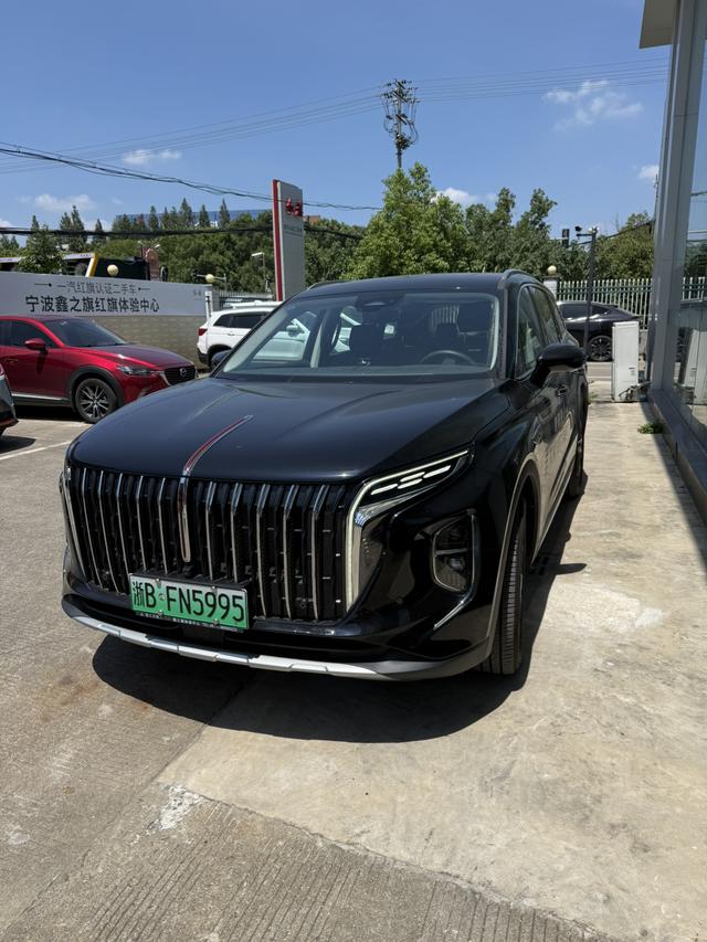 Hongqi HS7 PHEV 2024 2.0T four-wheel drive Qichang version 6-seater