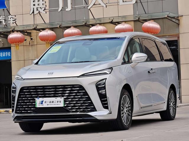Buick GL8 PHEV 2024 Lu Zun 1.5T seven-seater luxury edition