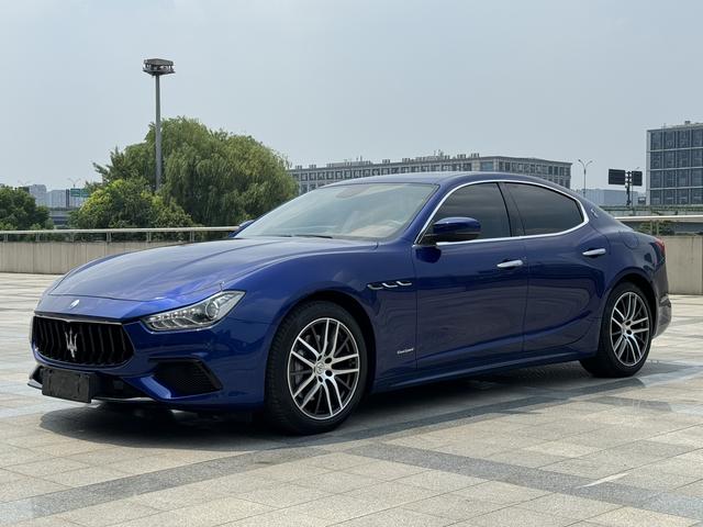 Ghibli 2021 3.0T GranSport