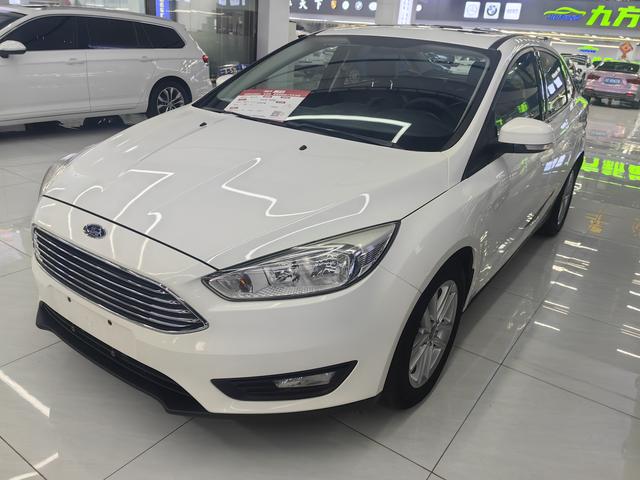 Fox 2018 Classic Sedan EcoBoost 125 Automatic Super power Fashion Smart Travel Edition