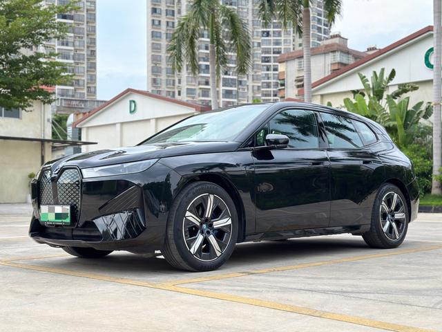 BMW iX 2022 xDrive40