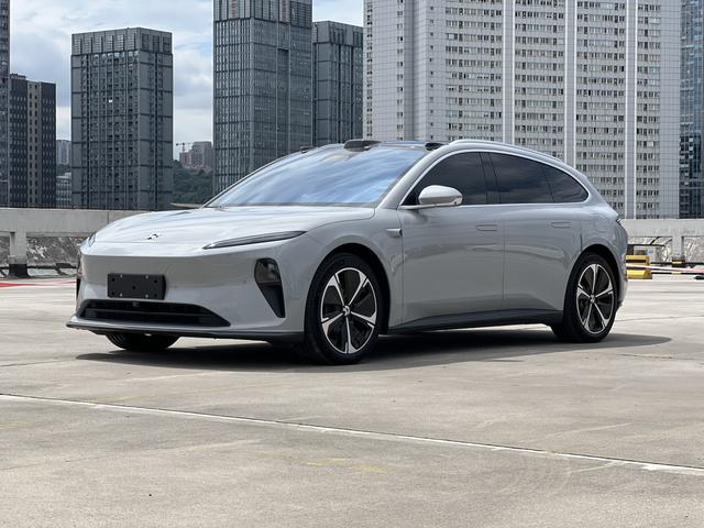 Azera ET5T 2024 75kWh