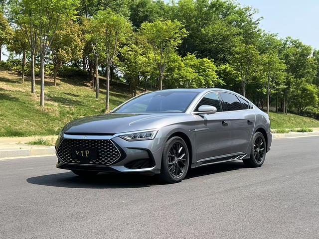 Han DM 2023 DM-i Champion Edition 121KM Premium Type
