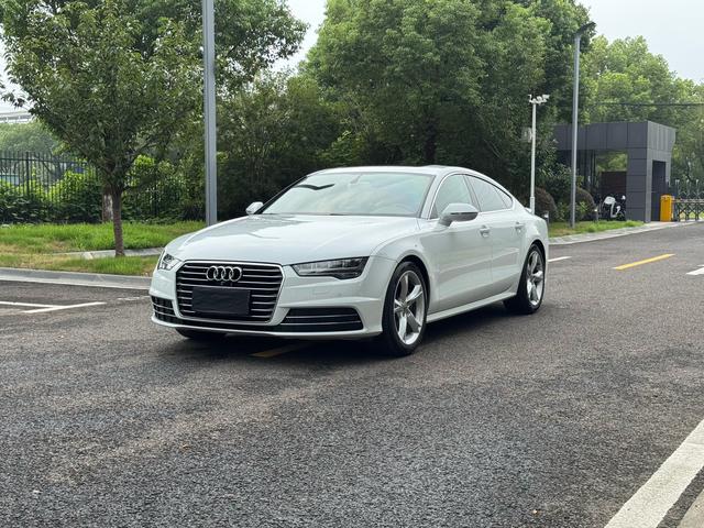 Audi A7 2016 40 TFSI Aggressive