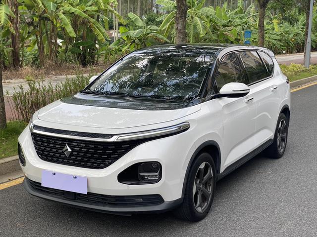 Baojun RM-5 2019 1.5T CVT 24-hour online premium 5-seater