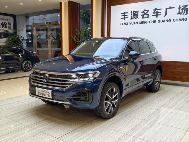 Touareg 2023 3.0 TSI Sharp Edition Classic Sports Suit