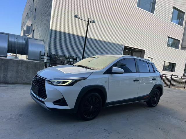 YARiS L Zephyr 2021 Zephyr X 1.5L CVT Leader