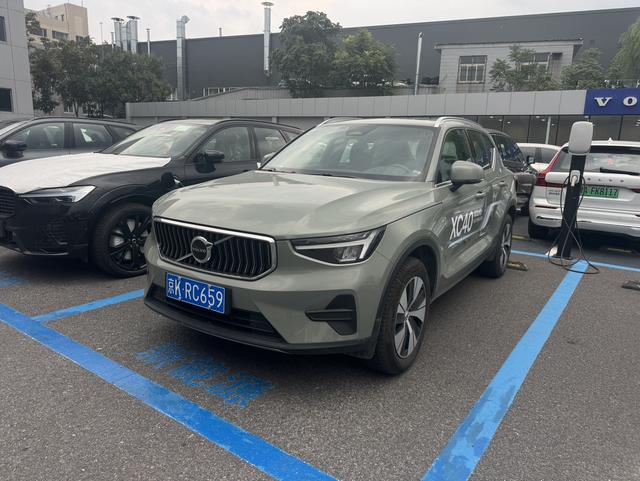 Volvo XC40 2025 B3 Zhiyuan Deluxe Edition