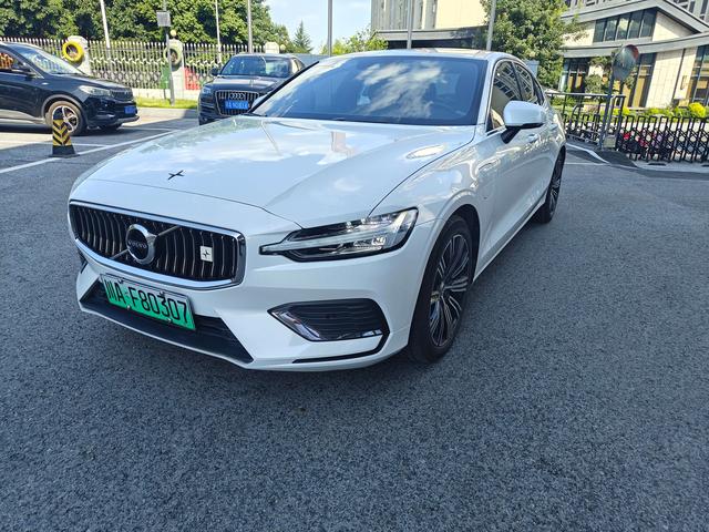 Volvo S60 PHEV 2022 T8 E-drive hybrid Four-wheel drive Zhiyi Deluxe Edition