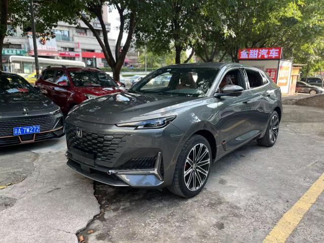 Chang'an UNI-K Smart Electric iDD 2023 Smart Electric iDD 1.5T 135km Intelligent Leader Model