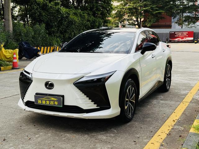 Lexus RZ 2023 450e DIRECT4 Vertical Edition