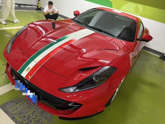Ferrari 812 2023 model 812 Competizione One-Off