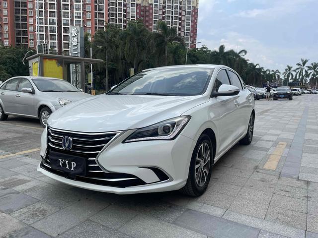 Escape 2018 High Energy Edition 1.6L GDI Auto Sharp Striker State V