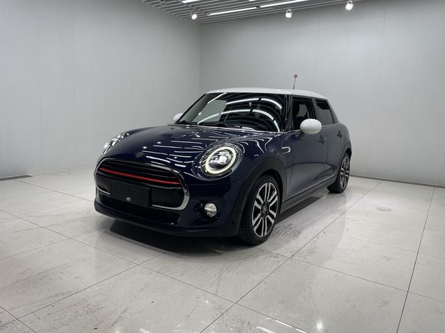 MINI 2018 1.5T COOPER Artist 5-Door Edition