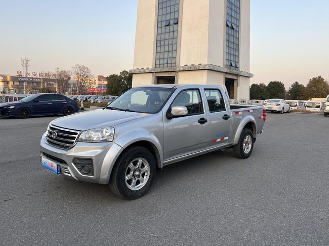 Fengjun 5 2017 2.0T European version diesel four-wheel drive aggressive large double-row GW4D20E