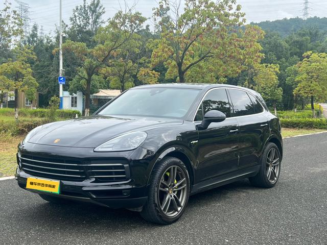 Cayenne E-Hybrid 2023 Cayenne E-Hybrid 2.0T