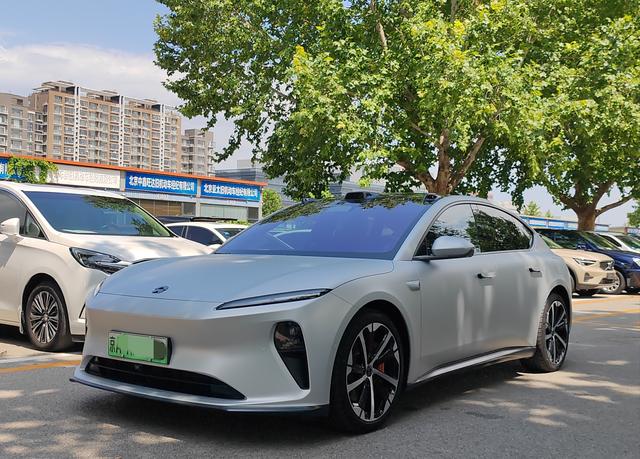 Azera ET5 2022 100kWh